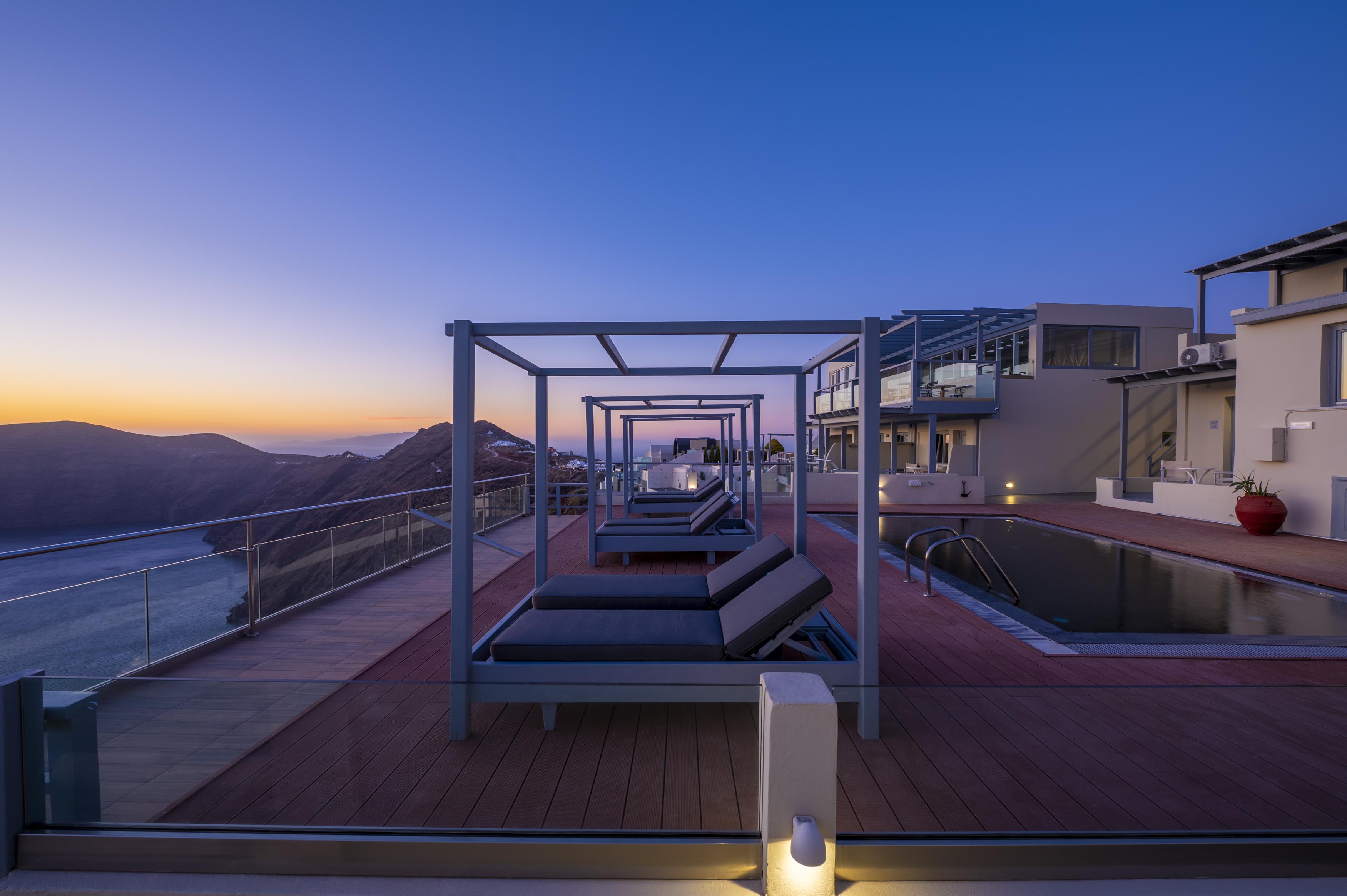 Gizis Exclusive Imerovigli (Santorini)
